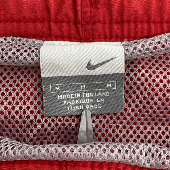 Nike Men’s Oversized Swim Trunks Bathing Suit Red - Picture 6 of 12